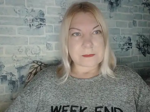 Lillia Ray online show from November 2025 08:44:01 AM