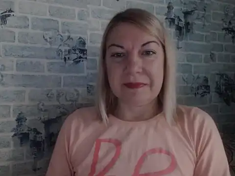 Lillia Ray online show from December 2025 09:40:01 AM