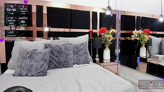 keylamillerr online show from October 2025 07:56:01 PM