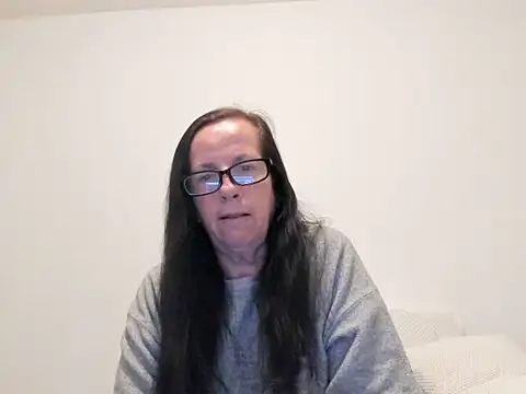 peachgoddess online show from April 2026 02:47:02 AM