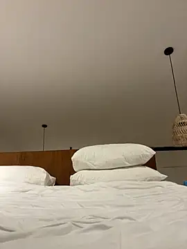 DarkVelvet online show from March 2026 11:28:02 AM