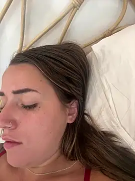 DarkVelvet online show from April 2026 02:53:01 AM