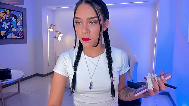 AmaliaCrus online show from September 2025 11:43:01 PM