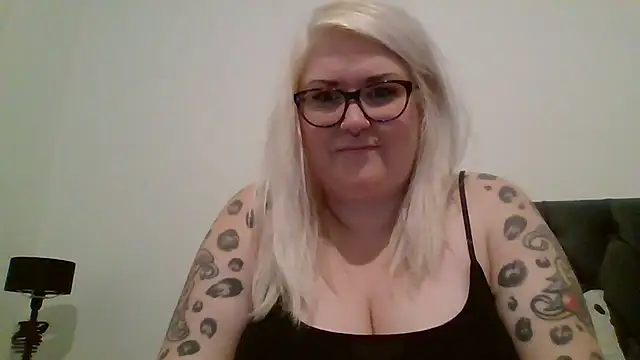 Sizzling Indie36 online show from March 2025 10:09:02 PM