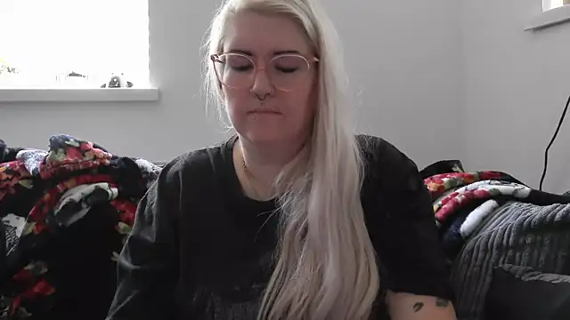 Sizzling Indie36 online show from September 2025 09:24:01 AM