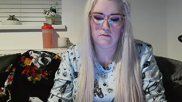 Sizzling Indie36 online show from October 2025 08:27:02 PM