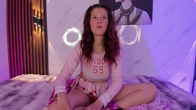 Sophie joyy online show from March 2026 05:17:02 PM