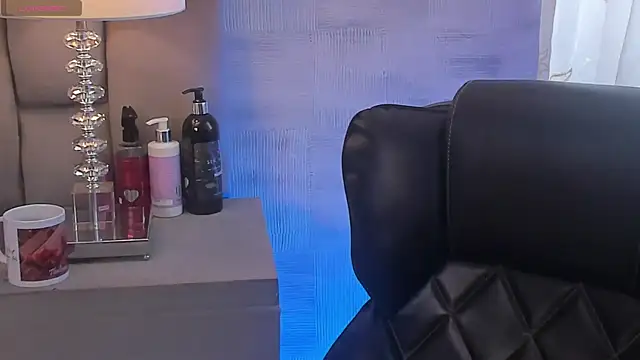 AliceStevens  online show from January 2026 01:25:02 PM