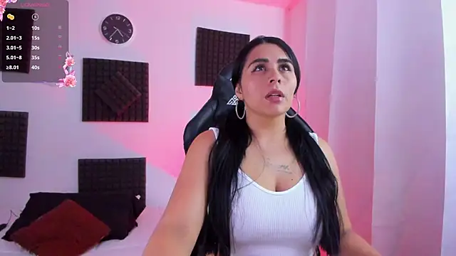 hannarusso online show from October 2025 09:36:01 PM