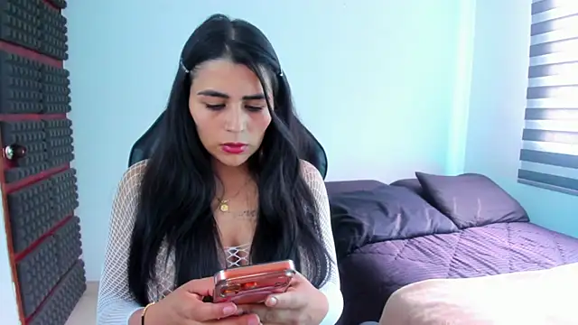 hannarusso online show from March 2026 08:36:02 PM