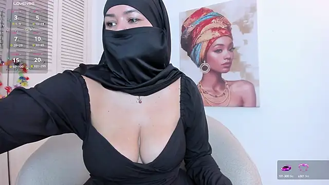 Snapshot of Layla_arabelle chatting on October 2025 08:19:01 PM Layla arabelle online show from October 2025 08:19:01 PM