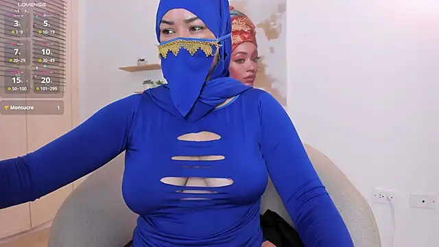 Snapshot of Layla_arabelle chatting on October 2025 07:57:02 PM Layla arabelle online show from October 2025 07:57:02 PM