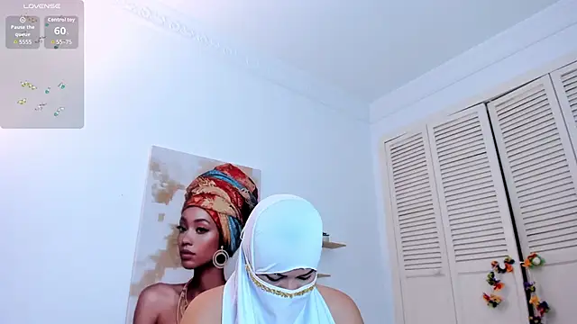 Snapshot of Layla_arabelle chatting on November 2025 07:45:02 PM Layla arabelle online show from November 2025 07:45:02 PM