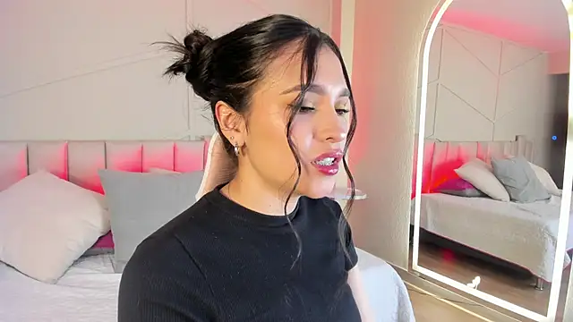 Eimmy bm online show from September 2025 02:40:02 PM