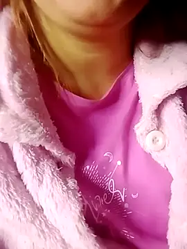 Maya-Moon online show from January 2026 02:39:02 AM