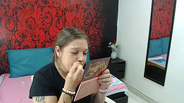 Snapshot of Samanta_SS chatting on June 2026 05:08:01 PM Samanta SS online show from June 2026 05:08:01 PM