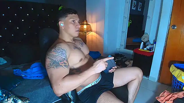 ethan dalton  online show from November 2025 03:17:02 AM