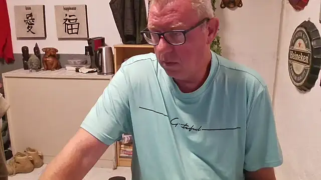 JamesBauer online show from April 2026 03:32:01 AM