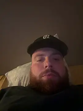 Bear2323 online show from May 2026 07:49:01 AM