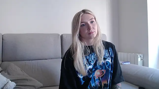 Snapshot of tattoobbgirl chatting on September 2025 11:10:01 AM tattoobbgirl online show from September 2025 11:10:01 AM