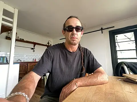 Snapshot of mastertittiefkr chatting on November 2025 02:39:02 AM mastertittiefkr online show from November 2025 02:39:02 AM