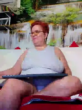 QueenPammy1 online show from January 2025 06:10:01 AM