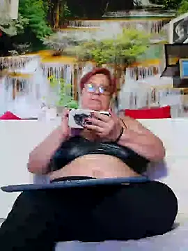 QueenPammy1 online show from February 2025 02:53:02 PM