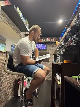 Snapshot of trainwithme chatting on July 2026 06:18:01 AM trainwithme online show from July 2026 06:18:01 AM