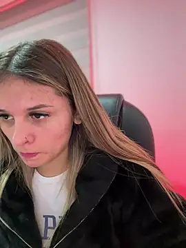 aliisonn  parker26 online show from March 2025 10:31:02 PM