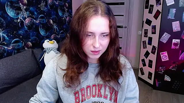 BarbiePieer online show from October 2025 05:18:01 AM