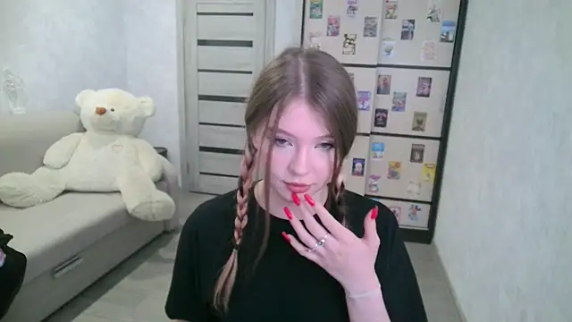 GinnyBlacky online show from June 2026 08:46:01 PM