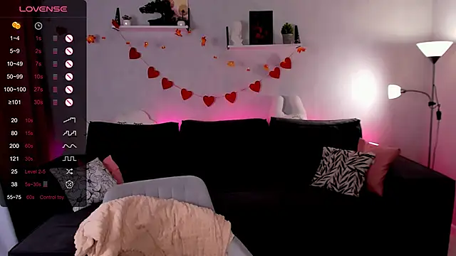 VelvetCherry  online show from November 2025 08:58:02 AM