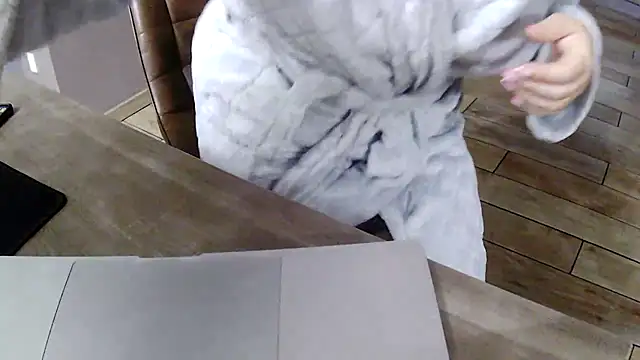 lady gloria69 online show from October 2025 04:57:02 AM