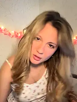 mollygirll online show from October 2025 04:05:02 PM