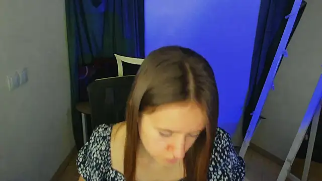 Catherine e online show from October 2025 06:41:02 PM