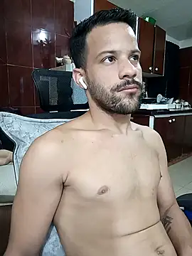 Snapshot of santy_tenia7 chatting on October 2025 07:58:02 PM santy tenia7 online show from October 2025 07:58:02 PM