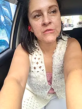 Amadamilf1980 online show from November 2025 03:58:02 PM