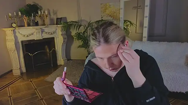 Jes Solar online show from October 2025 10:47:02 AM