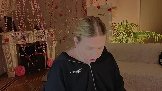 Jes Solar online show from February 2026 10:28:01 PM