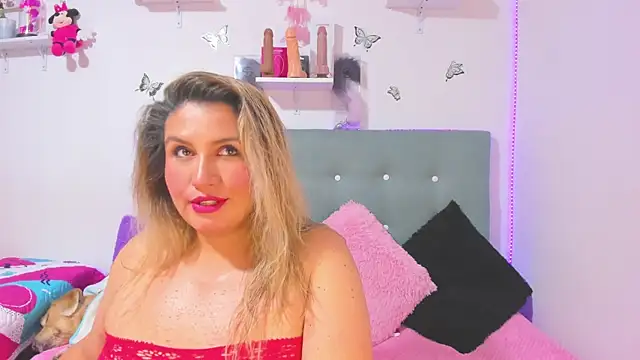 mailyn baker online show from November 2025 09:13:01 PM