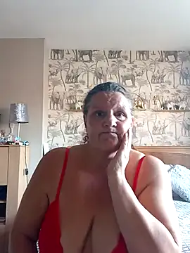 MissQueenBeex online show from March 2025 02:35:02 PM