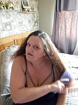 MissQueenBeex online show from February 2026 11:22:02 AM