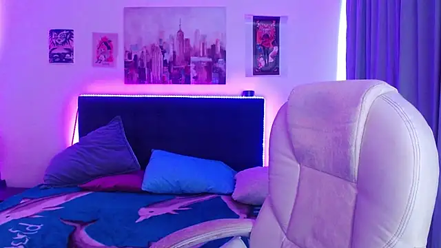 goth minerva online show from December 2025 01:38:01 PM