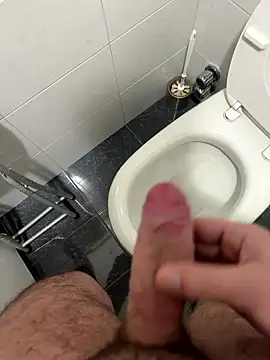 donmike01 online show from January 2026 05:07:02 PM