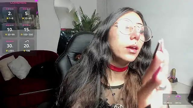 Laila Angels online show from January 2026 07:59:01 PM