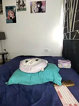 Snapshot of KARINNA__RAVEN chatting on September 2025 05:40:02 PM KARINNA RAVEN online show from September 2025 05:40:02 PM