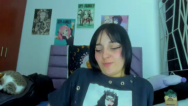 Snapshot of KARINNA__RAVEN chatting on October 2025 01:39:01 AM KARINNA RAVEN online show from October 2025 01:39:01 AM