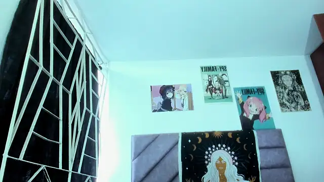 Snapshot of KARINNA__RAVEN chatting on October 2025 09:15:01 PM KARINNA RAVEN online show from October 2025 09:15:01 PM