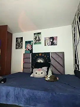 Snapshot of KARINNA__RAVEN chatting on October 2025 02:14:02 AM KARINNA RAVEN online show from October 2025 02:14:02 AM