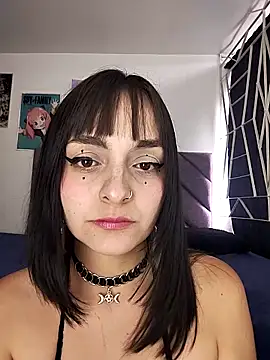 KARINNA  RAVEN online show from April 2026 09:28:01 PM